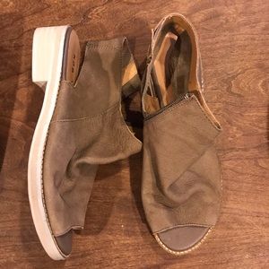 Kelsi Dagger Peep Toe Leather Flat